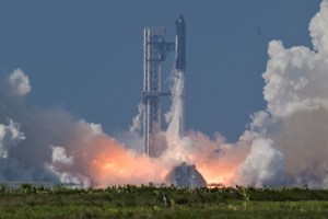 Ações da SpaceX sobem mais de 25% na estreia e avaliam empresa em mais de US$ 2 tri