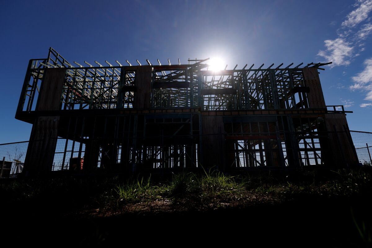 Australian Private Credit Firm Makes Bet on UK Loan Manager