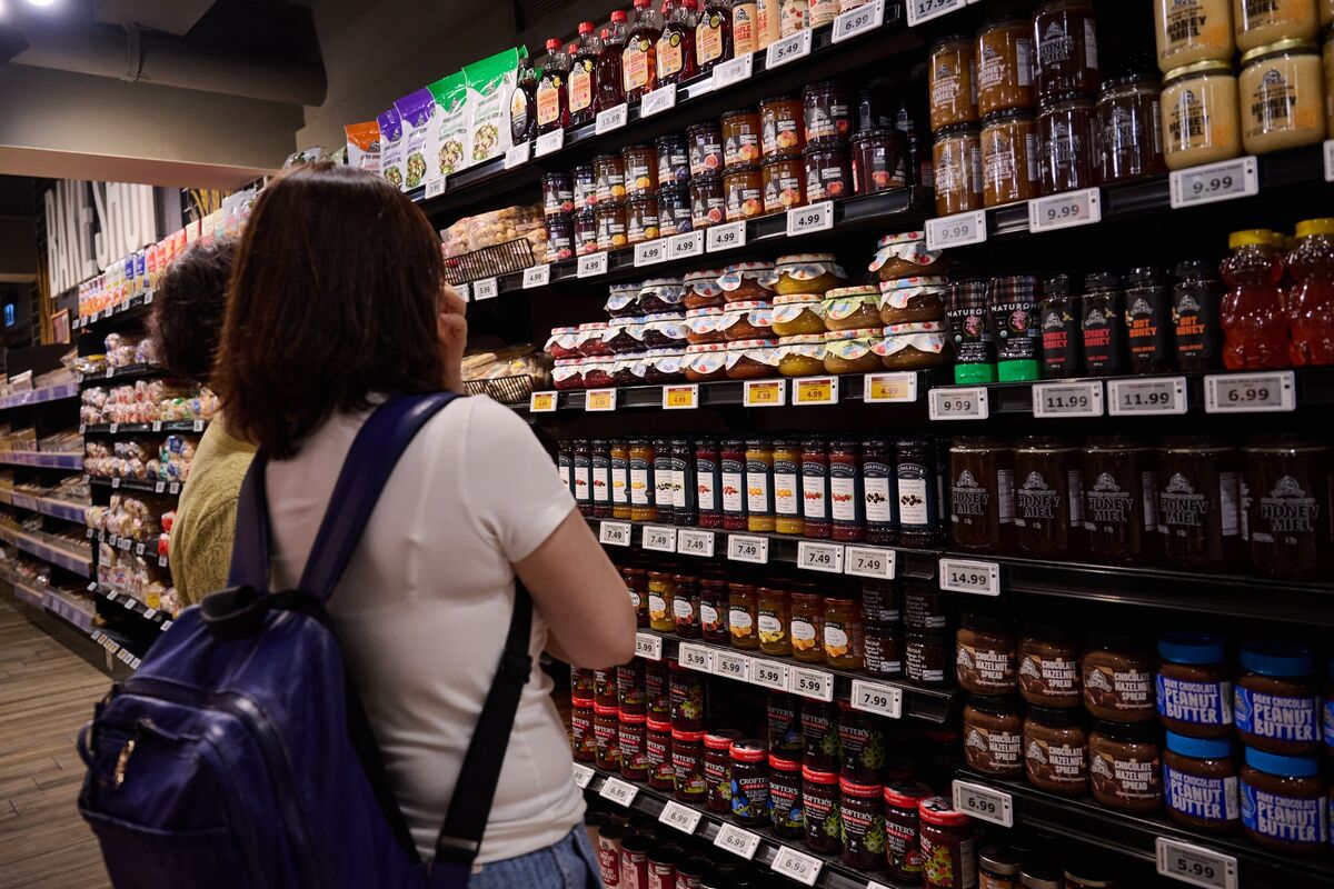 Canada Food Security Plan Aims to Lower Prices, Cut Imports