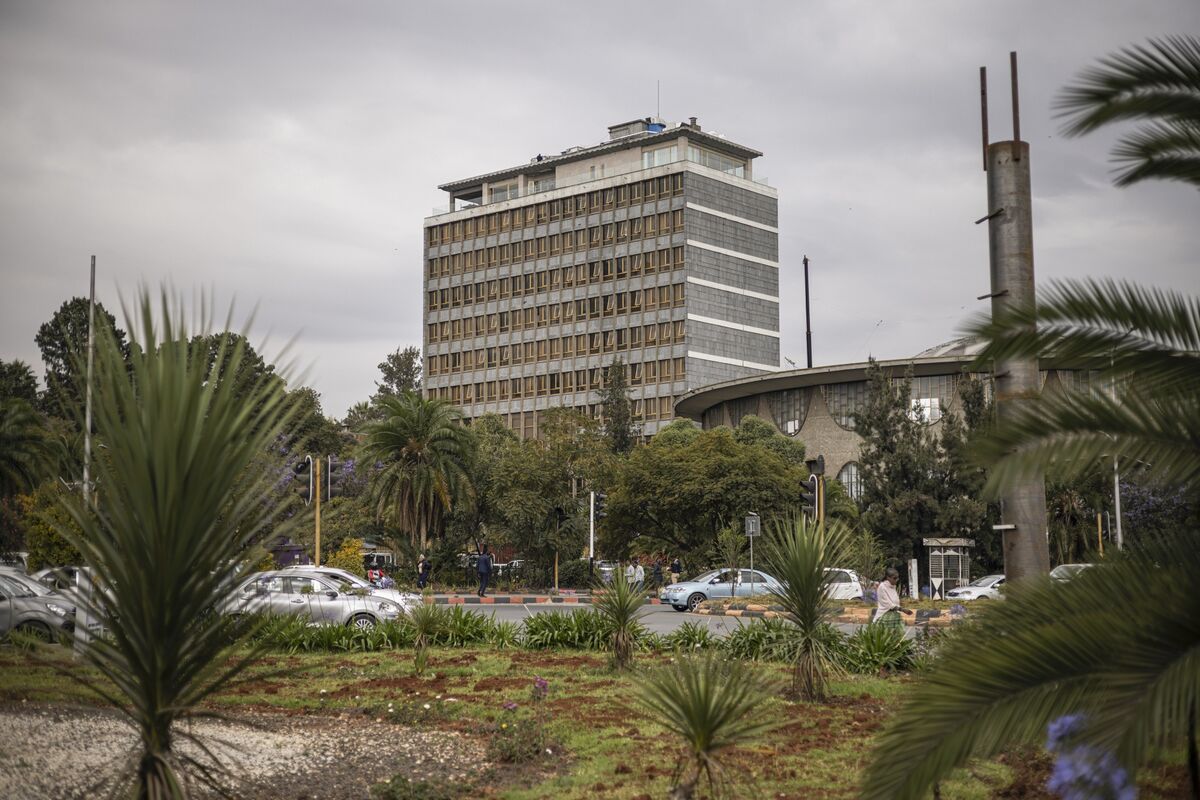 Ethiopia Dollar Sales Pass $2 Billion as Parallel Market Rate Surges