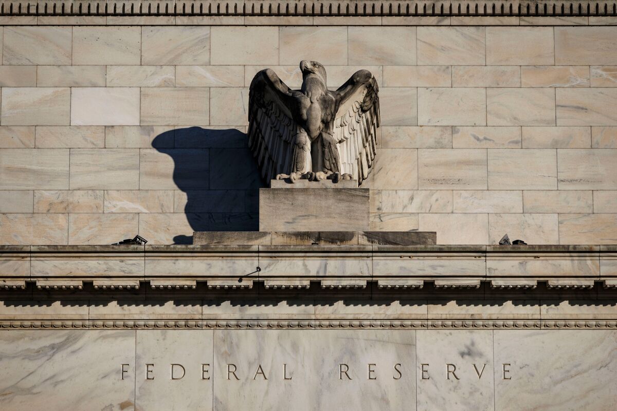 Fed to Maintain Reserve Management Purchases at $10 Billion