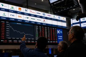 Ibovespa reage após 8 semanas de queda; fundo chegou ou é repique?