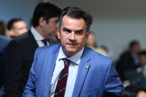 Investigado no caso Master, Ciro Nogueira vai representar o Brasil em evento da ONU