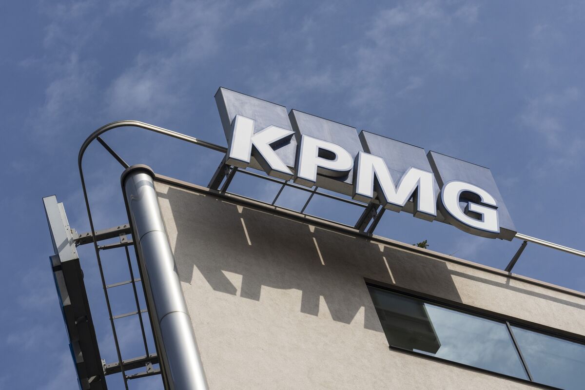 KPMG Australia Scandal Heats Up With Reckoning in Parliament