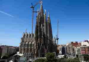 Papa Leão XIV vai inaugurar torre central da Sagrada Família, de Gaudí, na Espanha