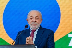 Parlamentares e delegados repudiam fala de Lula sobre delegacias e celulares roubados