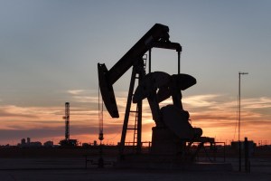 Petróleo Brent sobe após Trump afirmar que Irã “vai pagar preço” por demora em acordo