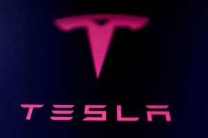 Tesla usa dados inflados para tentar aprovar sistema de direção autônoma na Europa