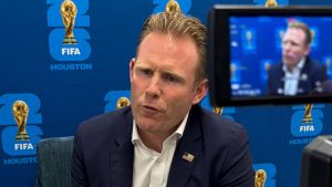 Andrew Giuliani defende postura da Casa Branca em relação ao Irã na Copa do Mundo