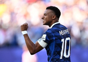ASSISTA AO GOL: França bate Paraguai com gol de pênalti de Mbappé e chega às quartas