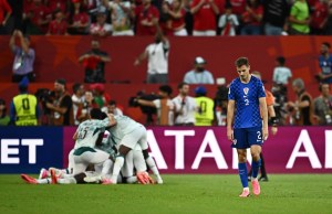 ASSISTA AOS GOLS: Portugal vira jogo dramático com gol anulado e despacha Croácia