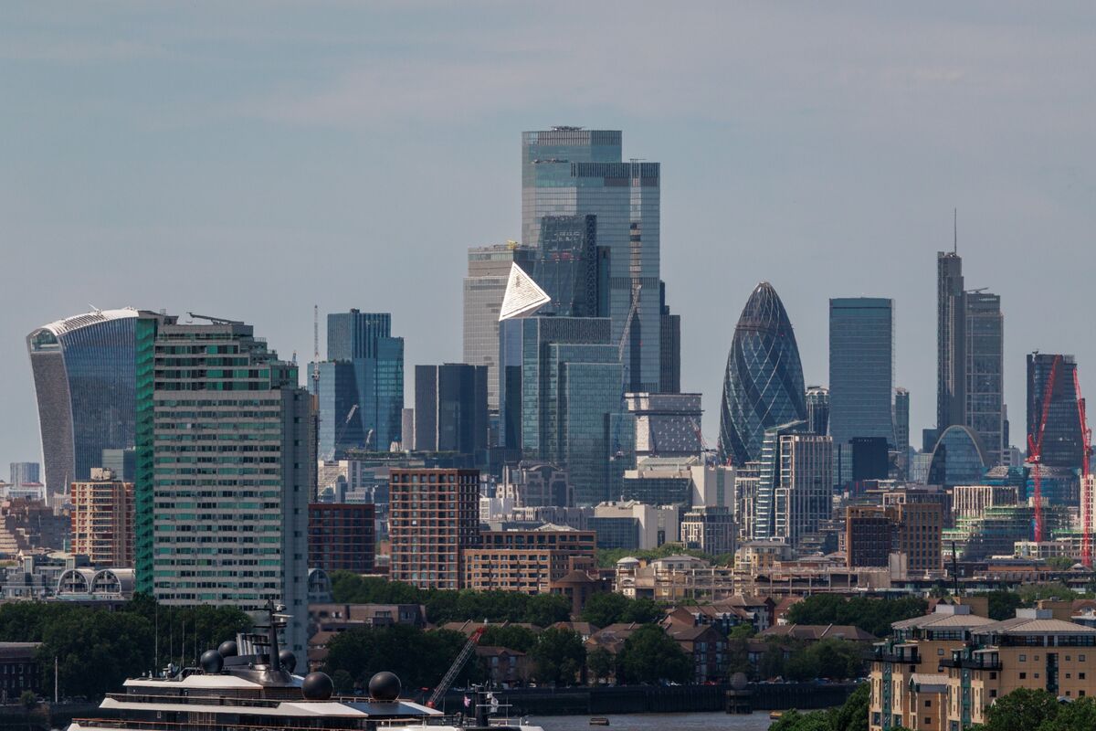 BOE Lifts Veil on Private Financing of 520 British Companies