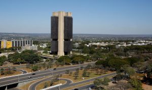 Boletim Focus, ISM de serviços e falas do Fed movimentam a agenda desta segunda