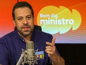 Boulos critica vídeo de Tabata sobre produtividade de deputados mais votados