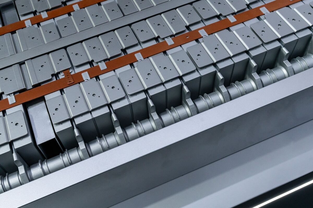CATL Backs New Zealand Firm That Develops Graphite From Wood
