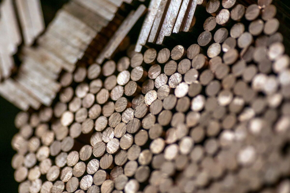 Copper Climbs With Industrial Metals as Rate-Hike Prospects Fade