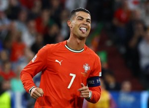 Cristiano Ronaldo mantém o foco na Espanha e não em seu futuro
