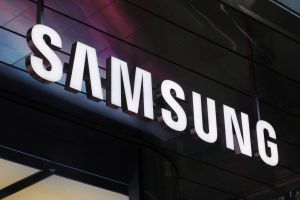 Lucro da Samsung dispara 19 vezes, mas ações caem com temor de desaceleração da IA