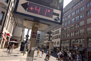 Onda de calor na Europa impulsiona fabricantes chinesas de ar-condicionado