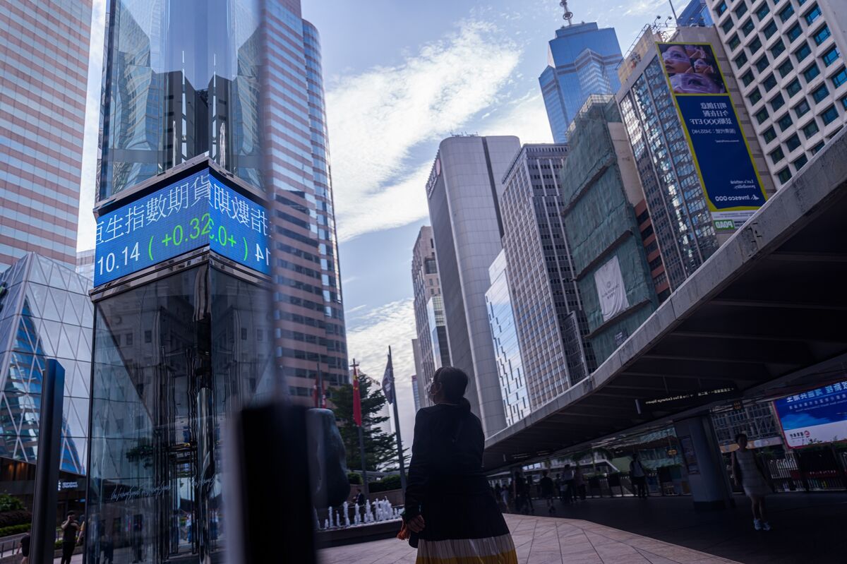 PBOC Unveils Measures to Cement Hong Kong’s Yuan Hub Status
