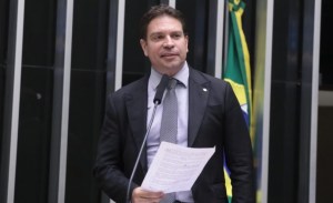 Ramagem diz nos EUA que extradição para o Brasil “não vai acontecer”