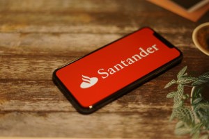 Santander (SANB11) emite de R$ 1,386 bi em letras financeiras
