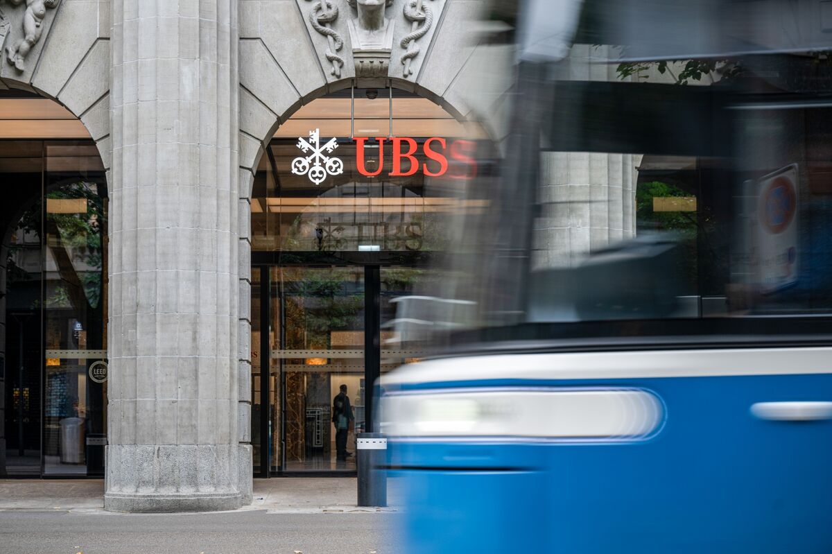 UBS Attacks Swiss Central Bank for ‘Misleading’ Stability Report